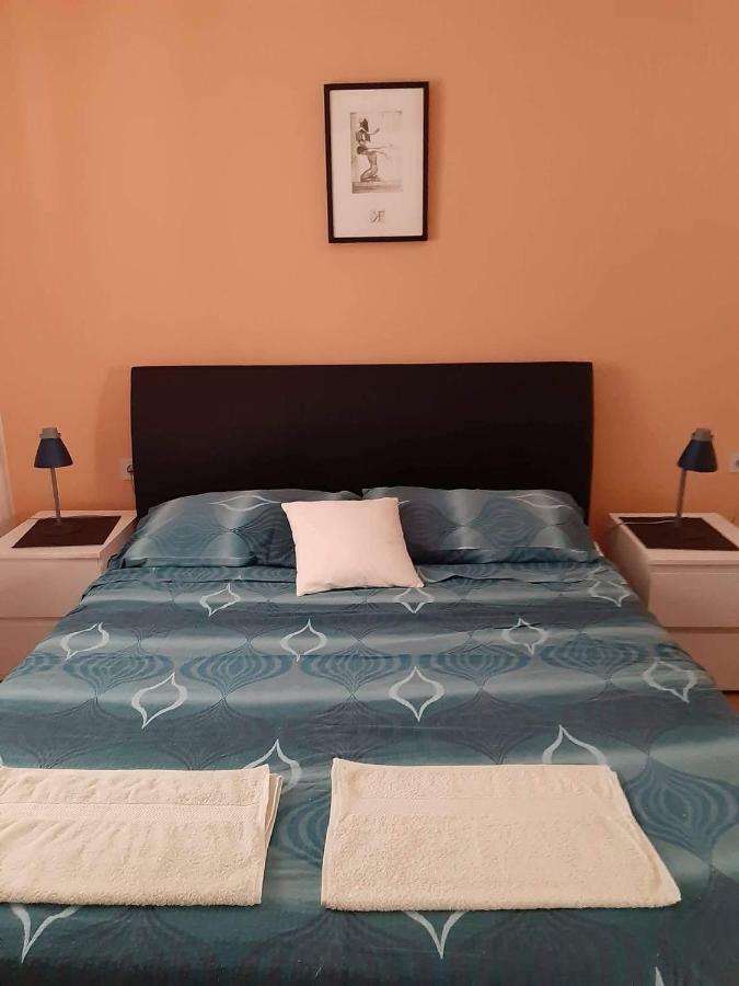 Apartman Lucija Traù Esterno foto