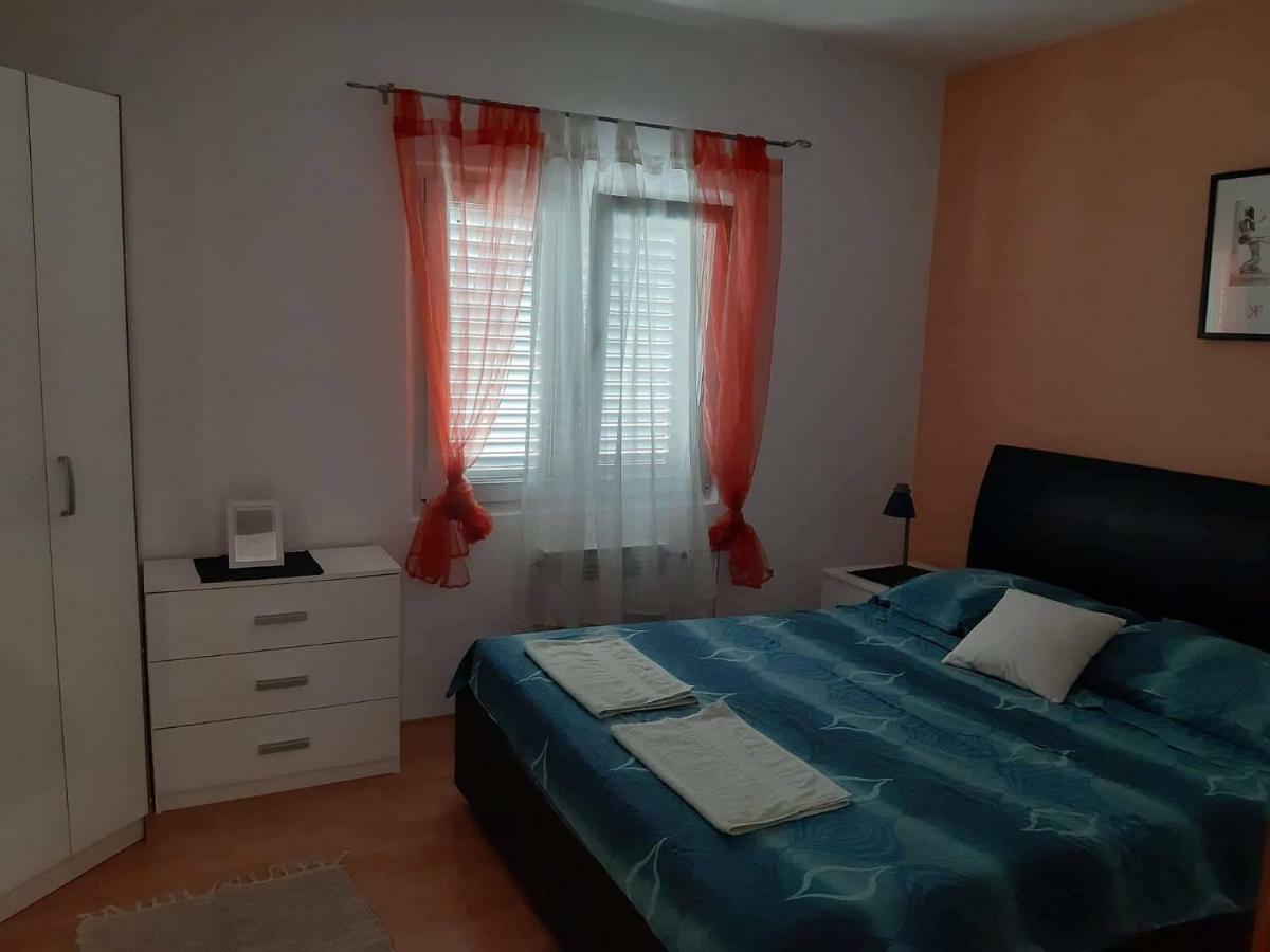 Apartman Lucija Traù Esterno foto